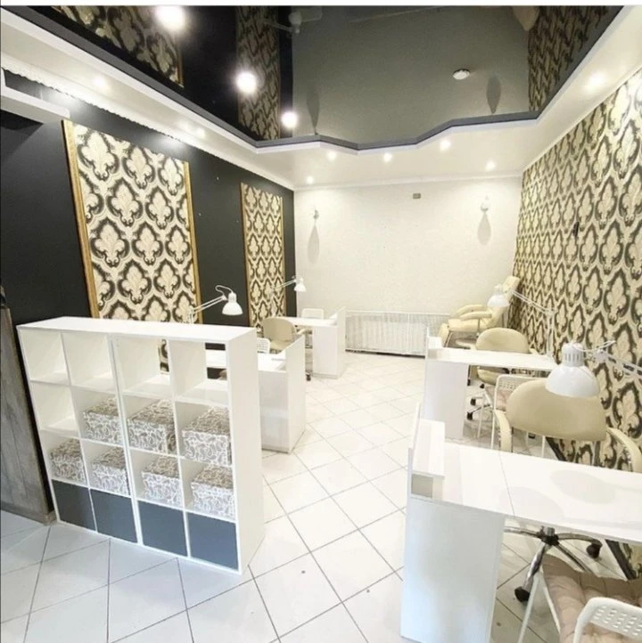 Anna_paradise_studio