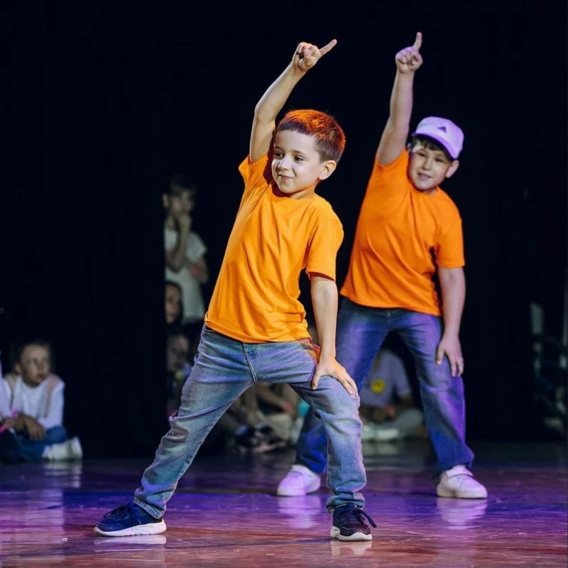 DANCE PEOPLE