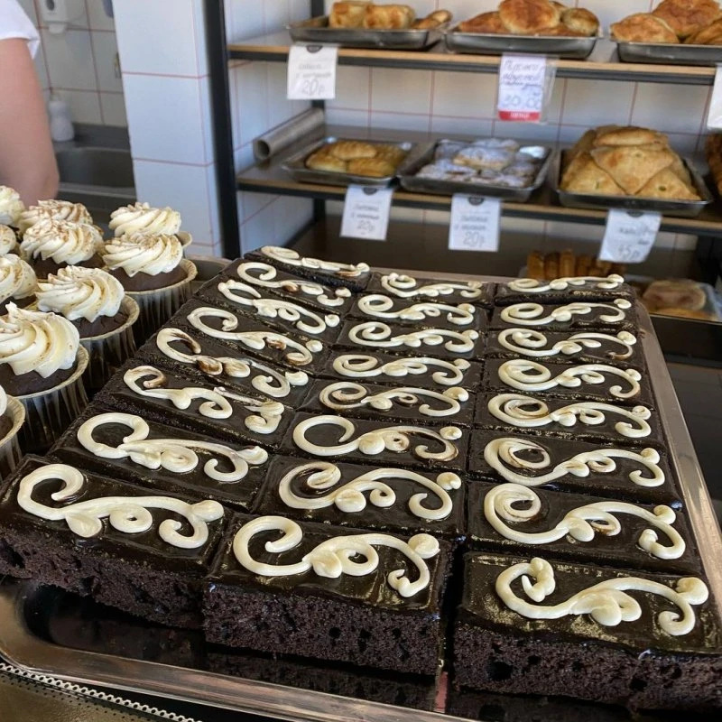 Лакомка