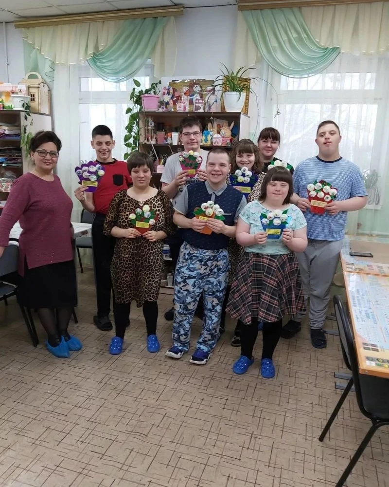 Комплексный центр социального обслуживания населения Кировский на ул. Семафорной в Красноярске