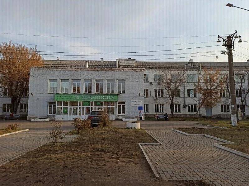 Поликлиника ККБ, отделение стоматологии Стоматологическая поликлиника в Советском районе.