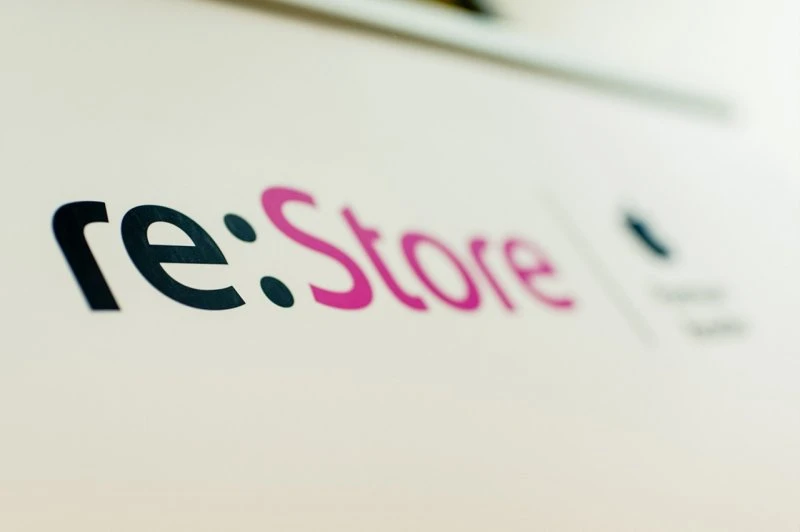 Re:Store