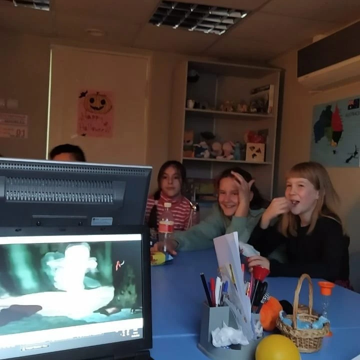 ПЛАНЕТА English