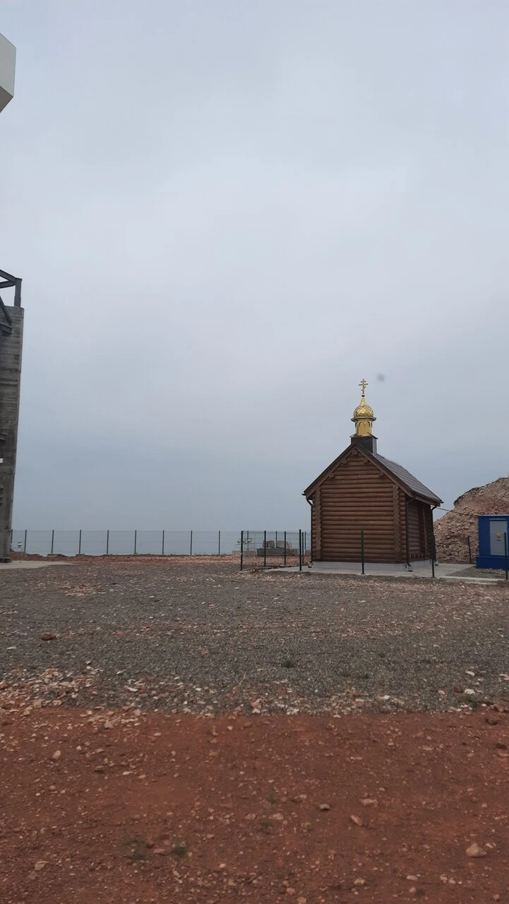 Дрокинская гора, Поклонный крест