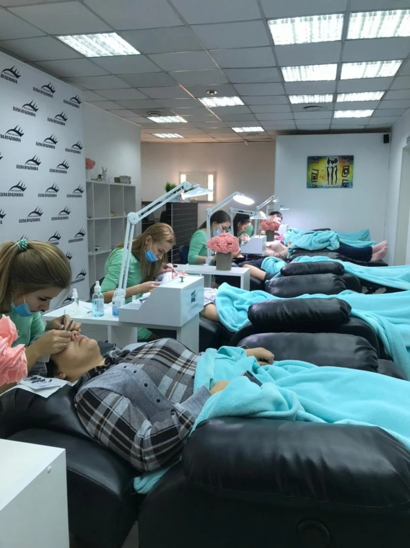 Студия наращивания ресниц Елены Рязановой