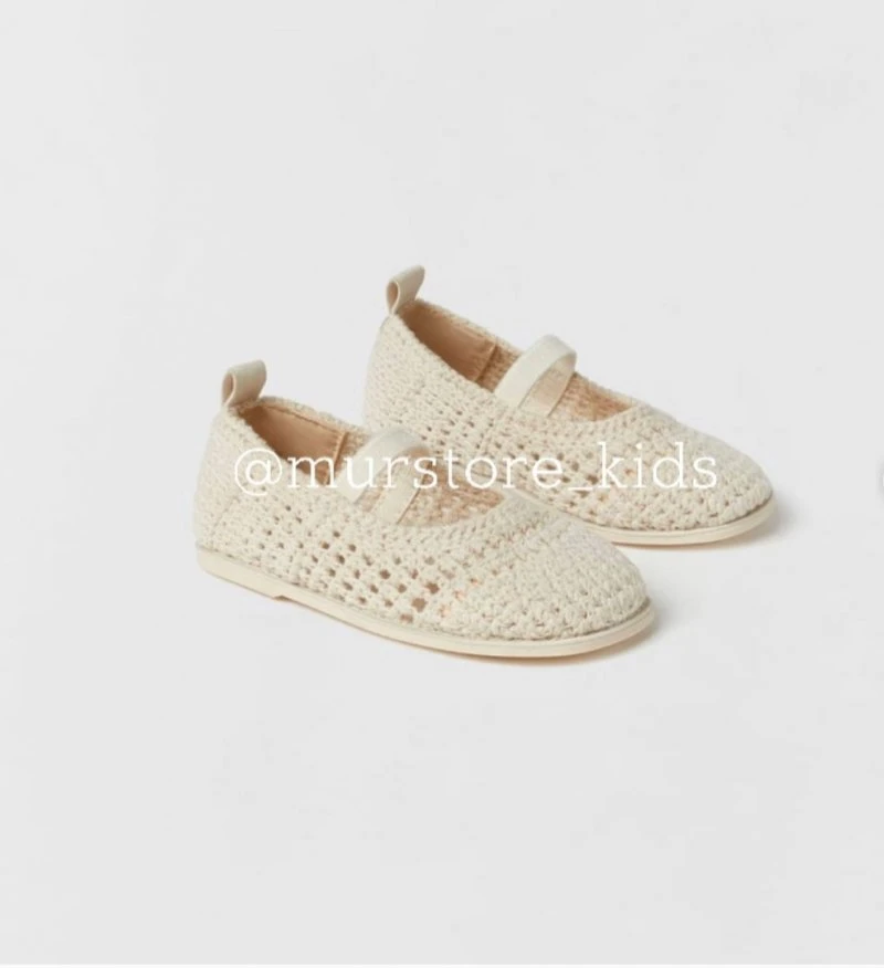 Mur store