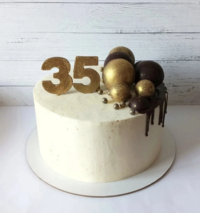 Tasty cake