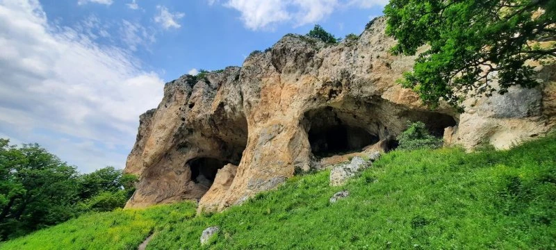 Грот Череп
