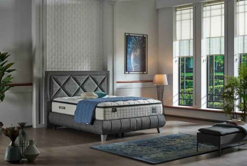 Royal Home Design