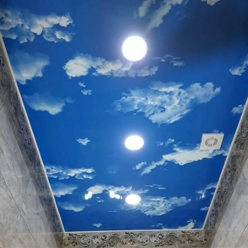 Натяжной потолок "Небо в облаках " в ванной комнате⚪🌌