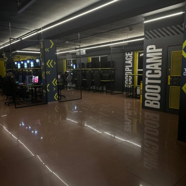 Игровой клуб в центре Курганинска
