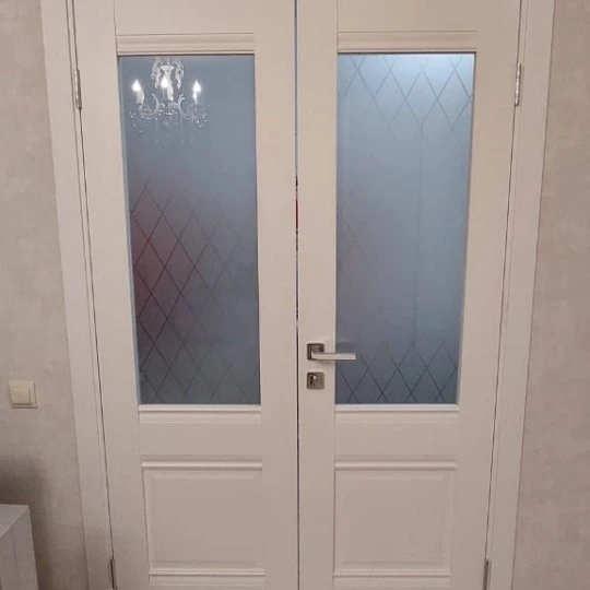 Двустворчатые двери
