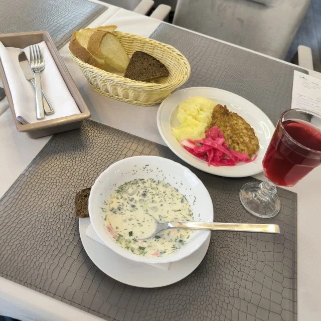 Комплексные обеды в центре Адлера