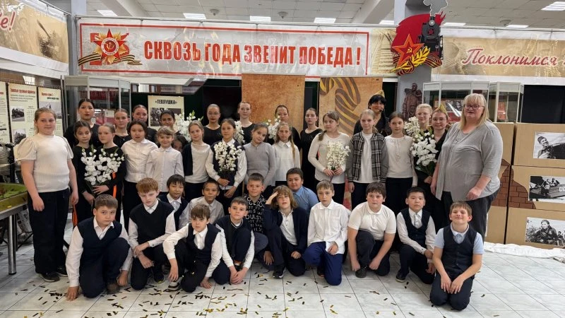 команда «КУБИКИ» провела интерактивный спектакль «Солнце для нас», посвящённый Великой Отечественной войне